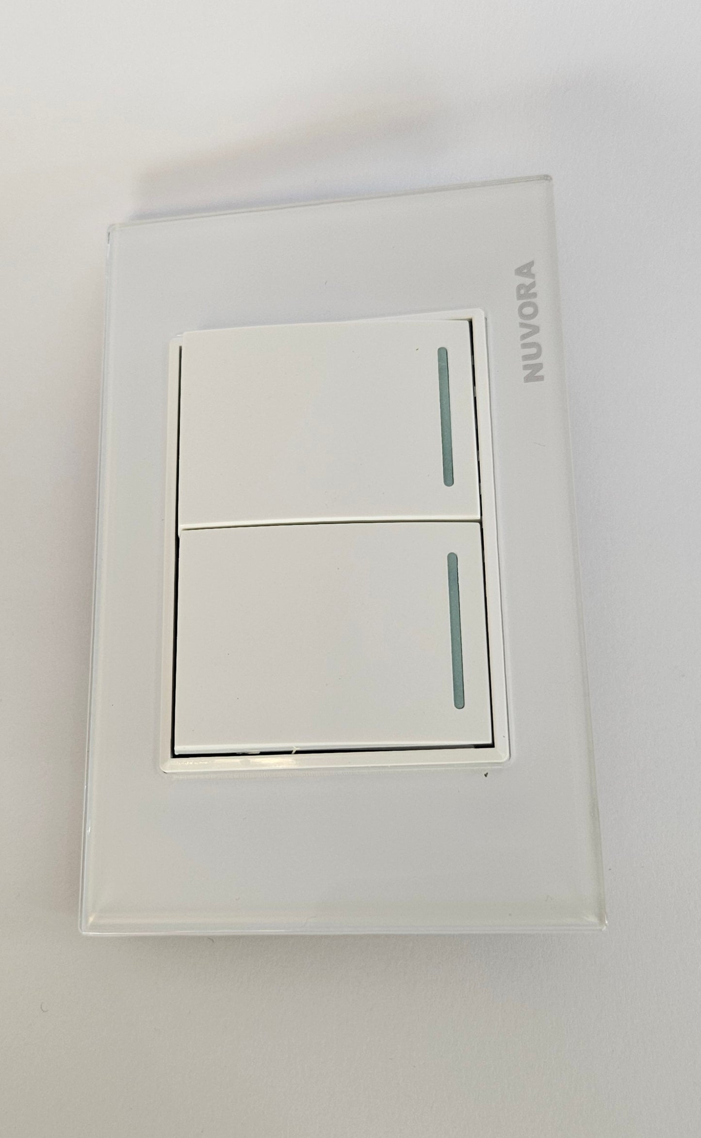 INTERRUPTOR DOBLE ACRILICO 701 BLANCO