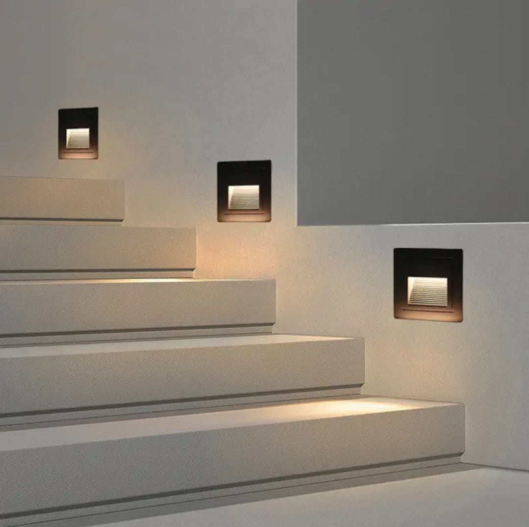 LUZ GUIA 3W CON SENSOR DE MOVIMIENTO IP45 BLANCA